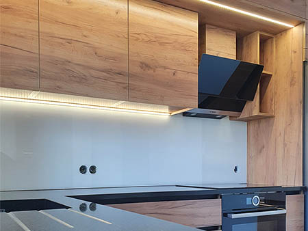 brązowe meble kuchenne na wymiar w Jaśle